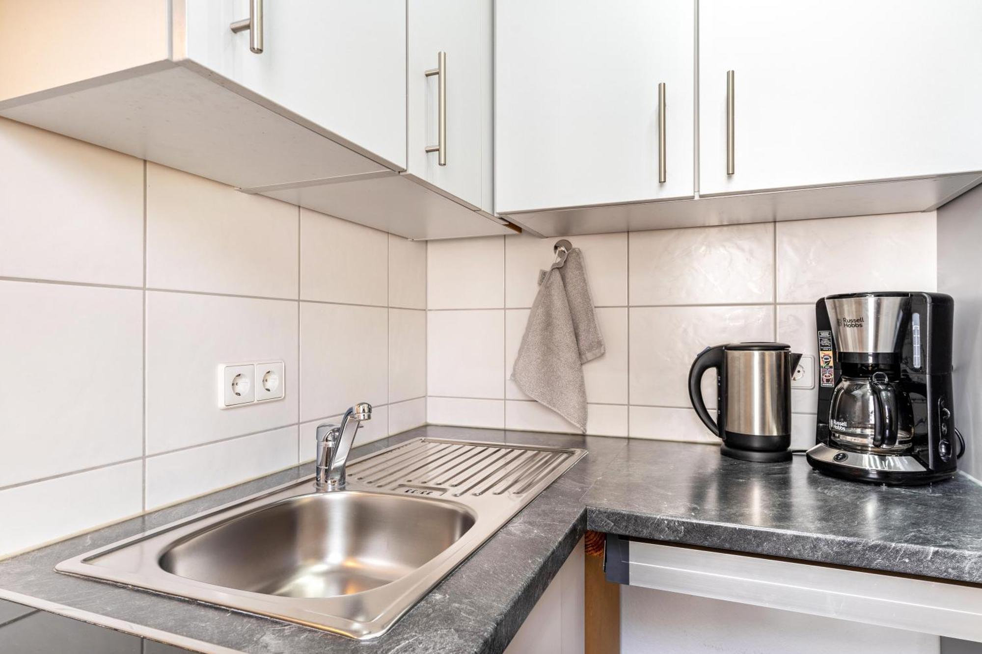 Ferienwohnung Lehen - Herr 2 Freiburg im Breisgau Buitenkant foto